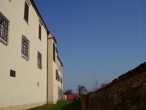 145.JPG
